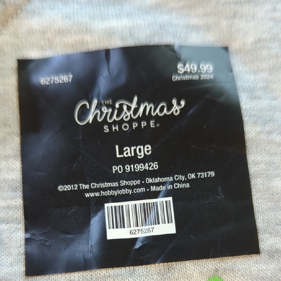 BLUEY Gray Merry Christmas Crewneck Sweat SHIRT...... AMAZING!!! - Picture 5 of 11